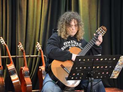 ukulele